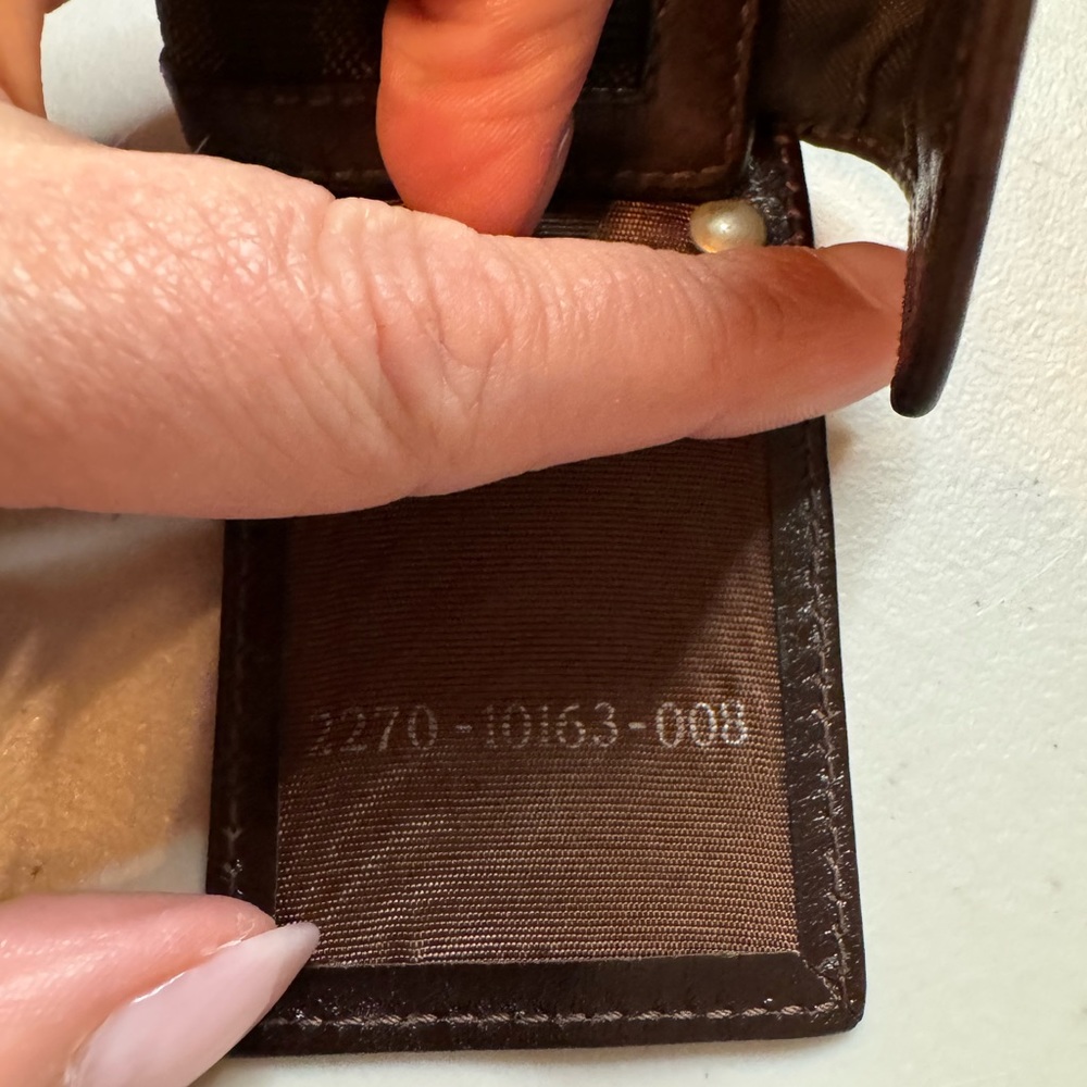 🔑Fendi Key Pouch🔑 - Picture 7 of 8
